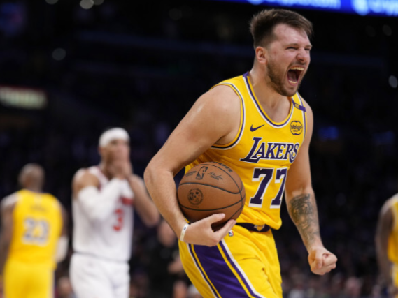 九游-东契奇官方宣布比赛局势复杂新规，皇家马德里引发争议！的简单介绍